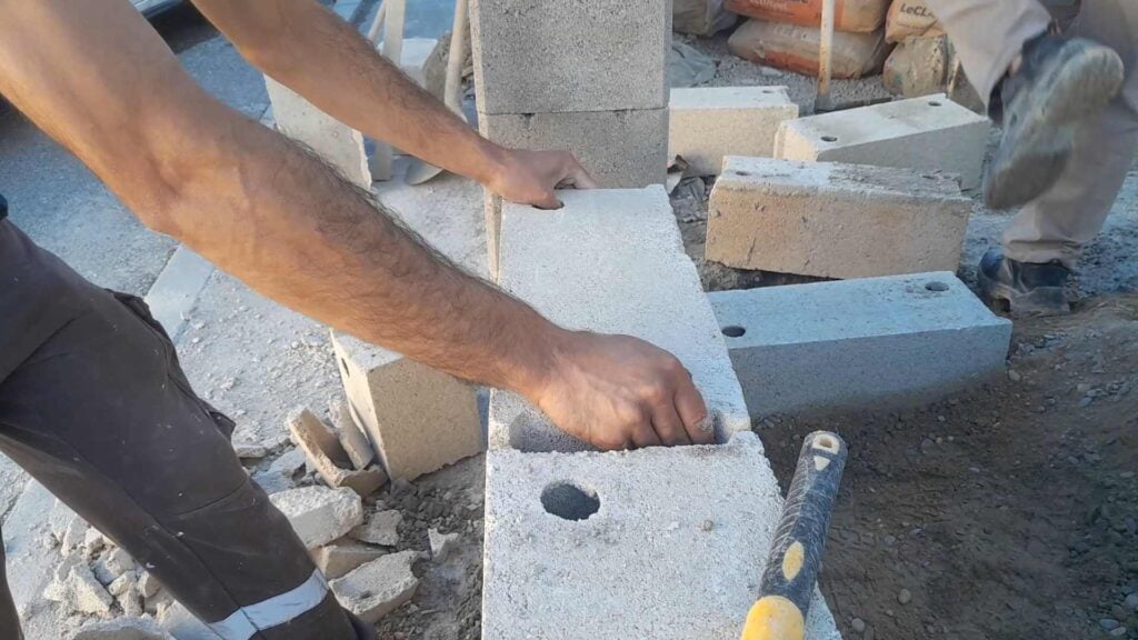 Construction d'un mur de clôture Luynes