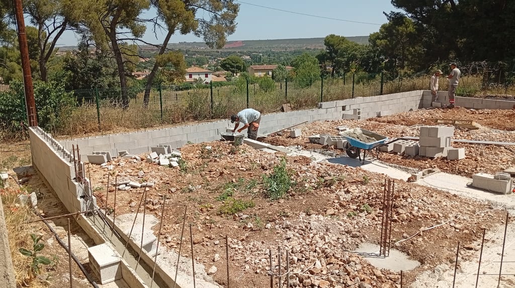 Construction d'une maison de plain-pied sur notre chantier des Pennes-Mirabeau