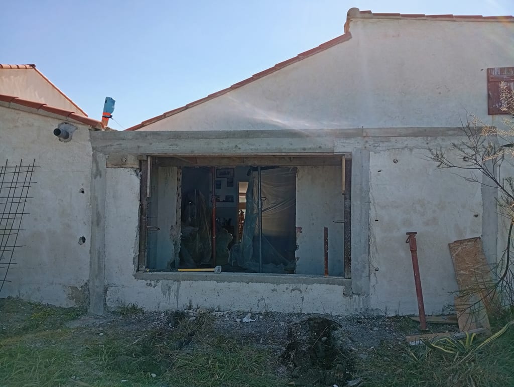 Ouverture d'un mur porteur sur notre chantier de Marignane